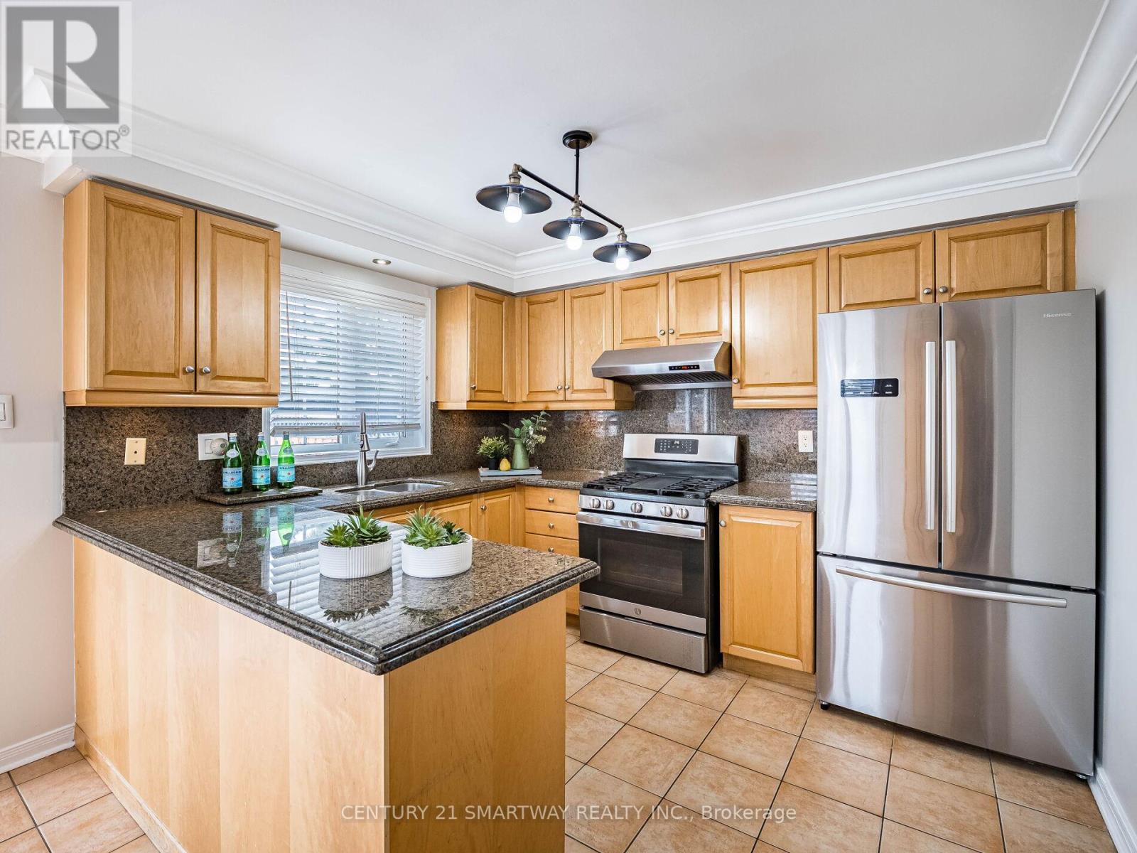 124 Porchlight Road, Brampton, Ontario  L6R 4R9 - Photo 14 - W12437081