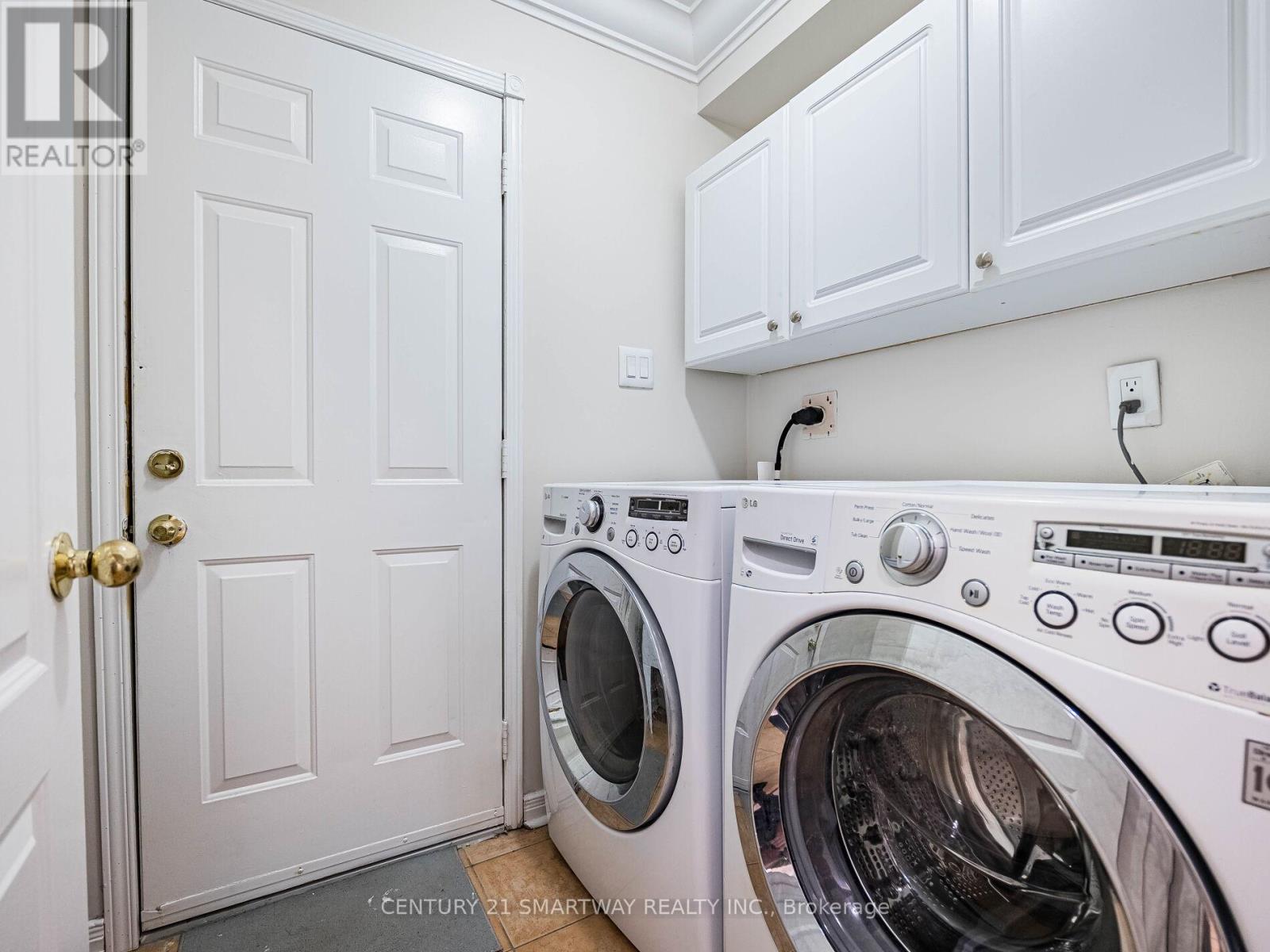 124 Porchlight Road, Brampton, Ontario  L6R 4R9 - Photo 20 - W12437081