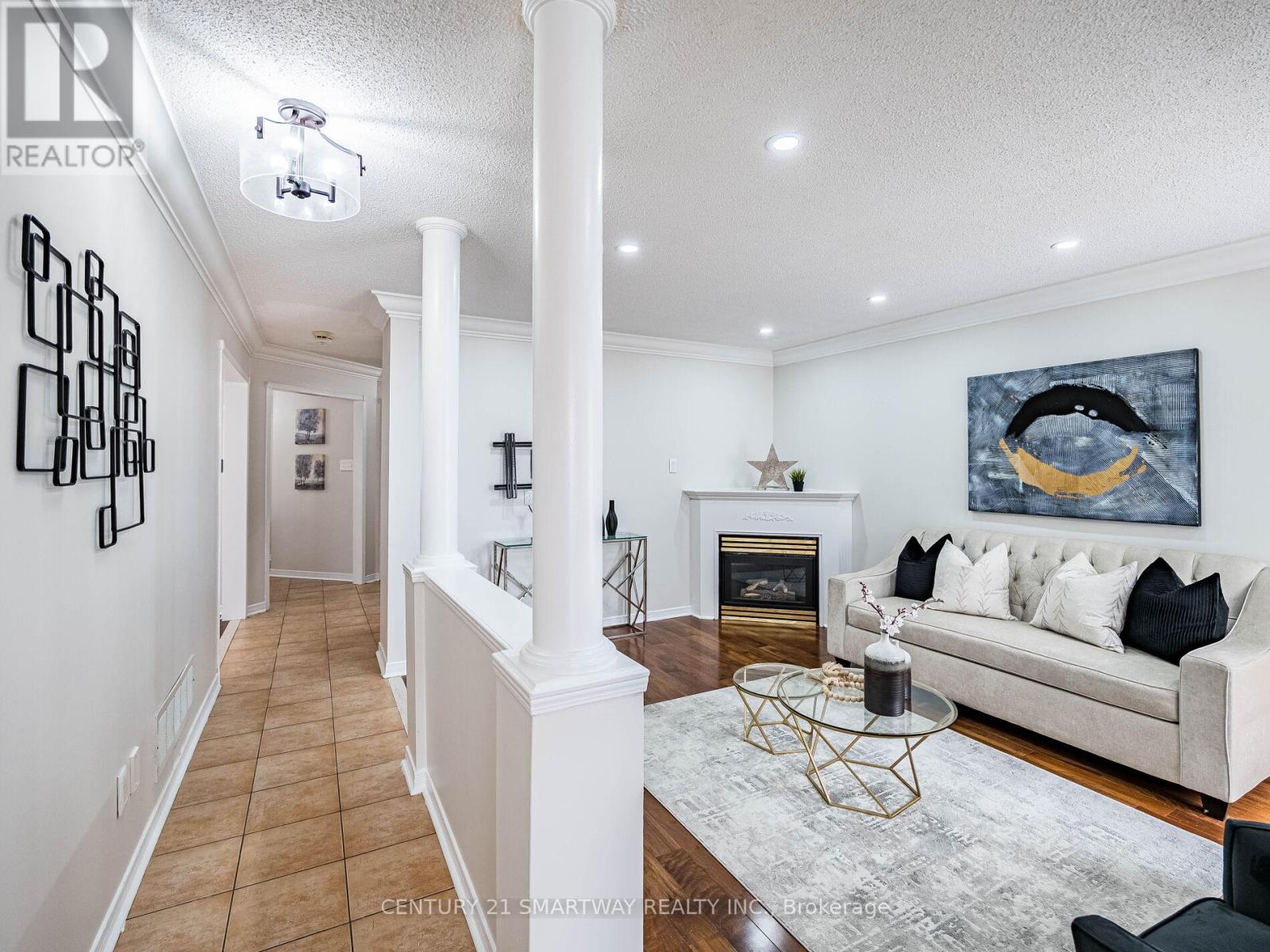 124 Porchlight Road, Brampton, Ontario  L6R 4R9 - Photo 8 - W12437081