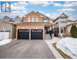 124 PORCHLIGHT ROAD, Brampton, Ontario