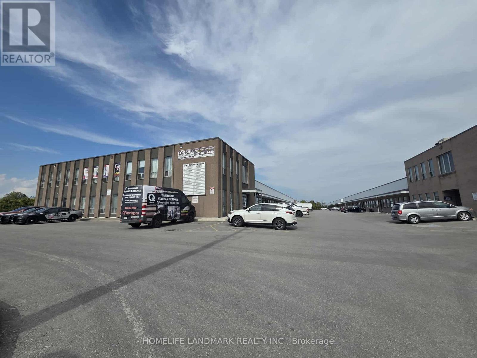 121 & 122 - 2465 Cawthra Road, Mississauga, Ontario  L5A 3P2 - Photo 1 - W12437091