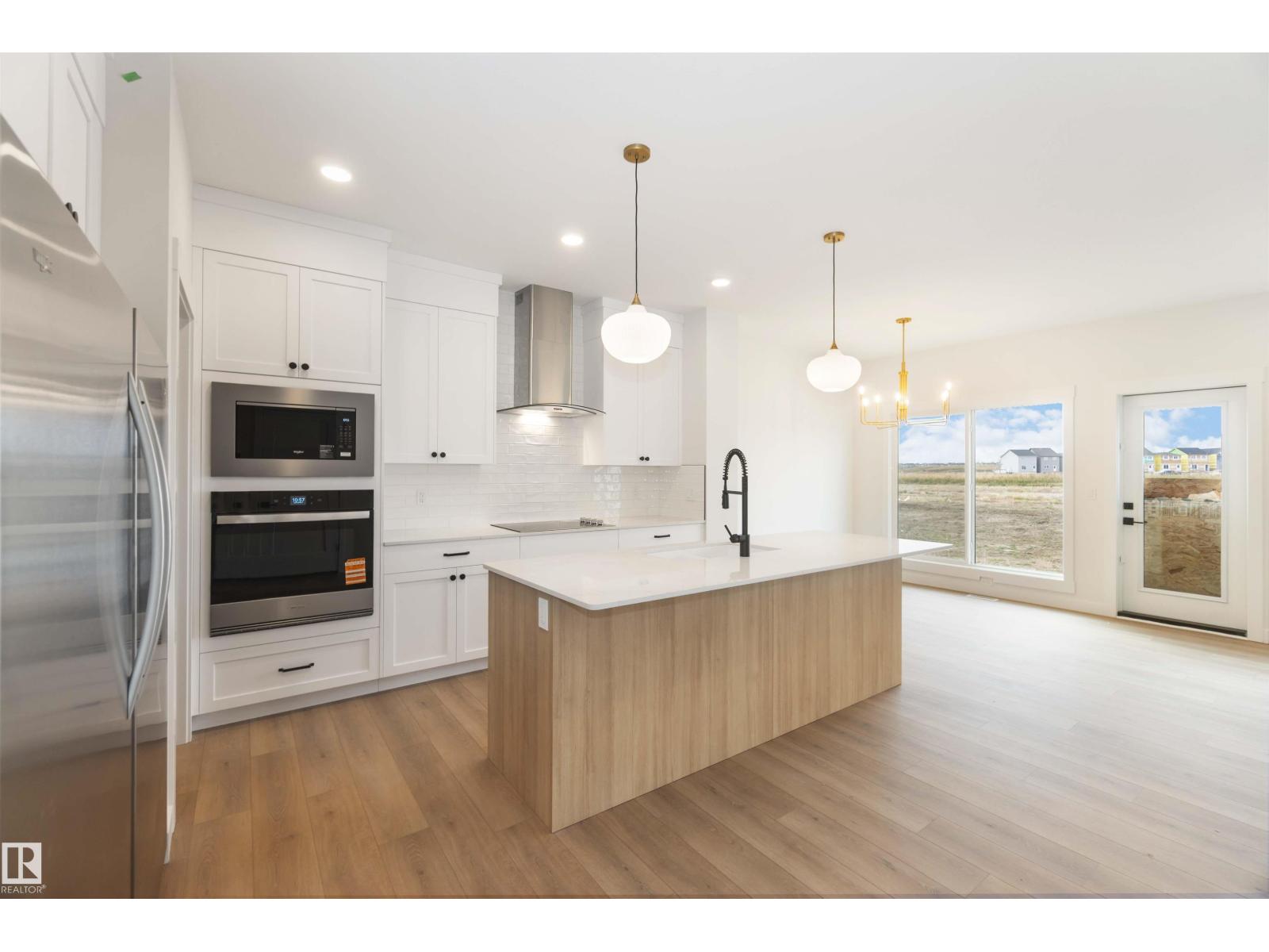 1114 Cristall Cr Sw, Edmonton, Alberta  T6W 2Z1 - Photo 8 - E4451986