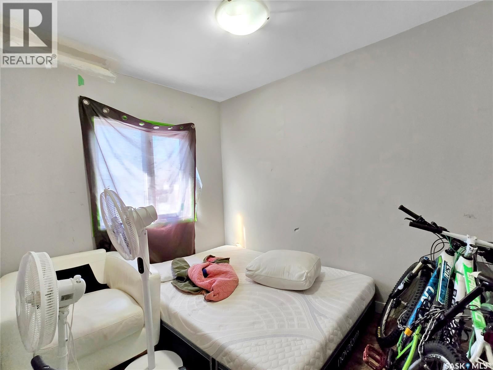 203 U Avenue S, Saskatoon, Saskatchewan  S7M 1R8 - Photo 5 - SK019758