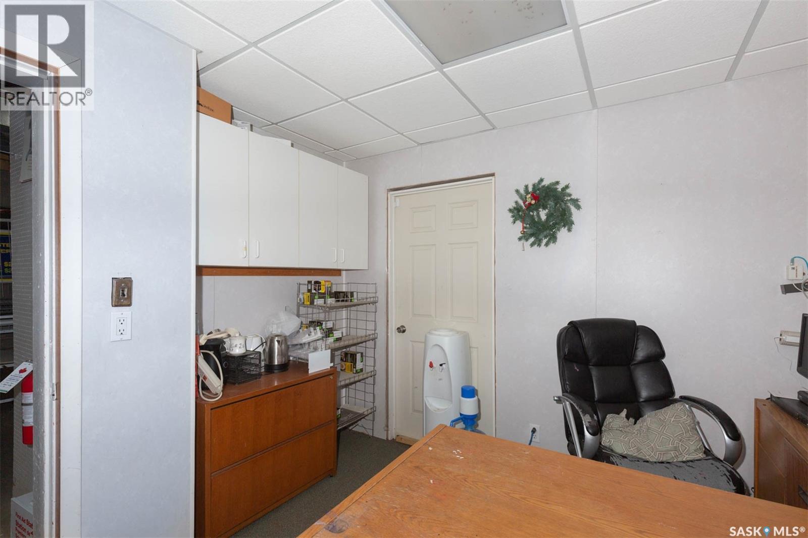 325 & 329 4th Avenue Sw, Moose Jaw, Saskatchewan  S6H 5V3 - Photo 14 - SK019685