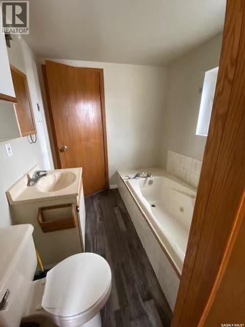 325 & 329 4th Avenue Sw, Moose Jaw, Saskatchewan  S6H 5V3 - Photo 17 - SK019685