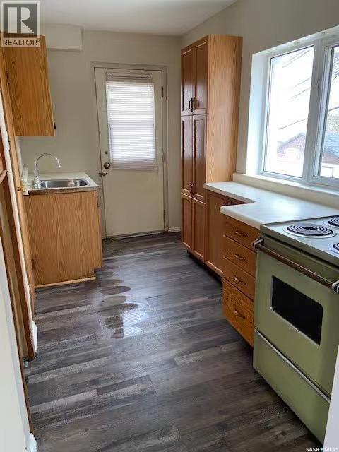 325 & 329 4th Avenue Sw, Moose Jaw, Saskatchewan  S6H 5V3 - Photo 19 - SK019685