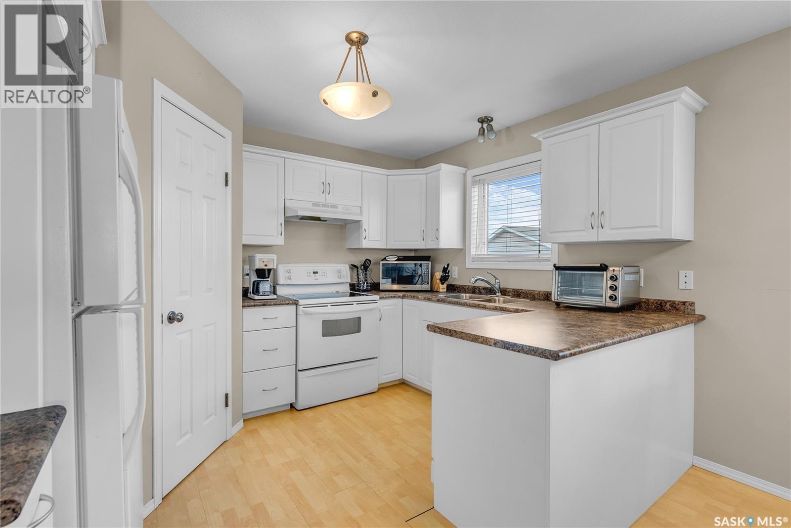 403 Rutherford Crescent, Saskatoon, Saskatchewan  S7N 4X7 - Photo 10 - SK019625