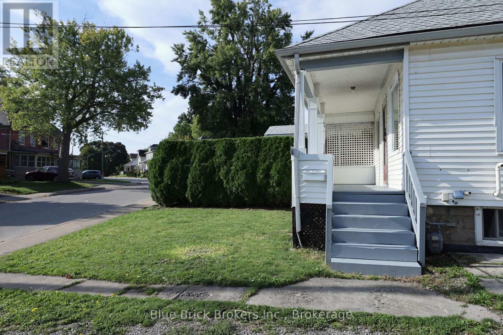 5171 Mcglashan Crescent, Niagara Falls, Ontario  L2E 3X2 - Photo 23 - X12435502