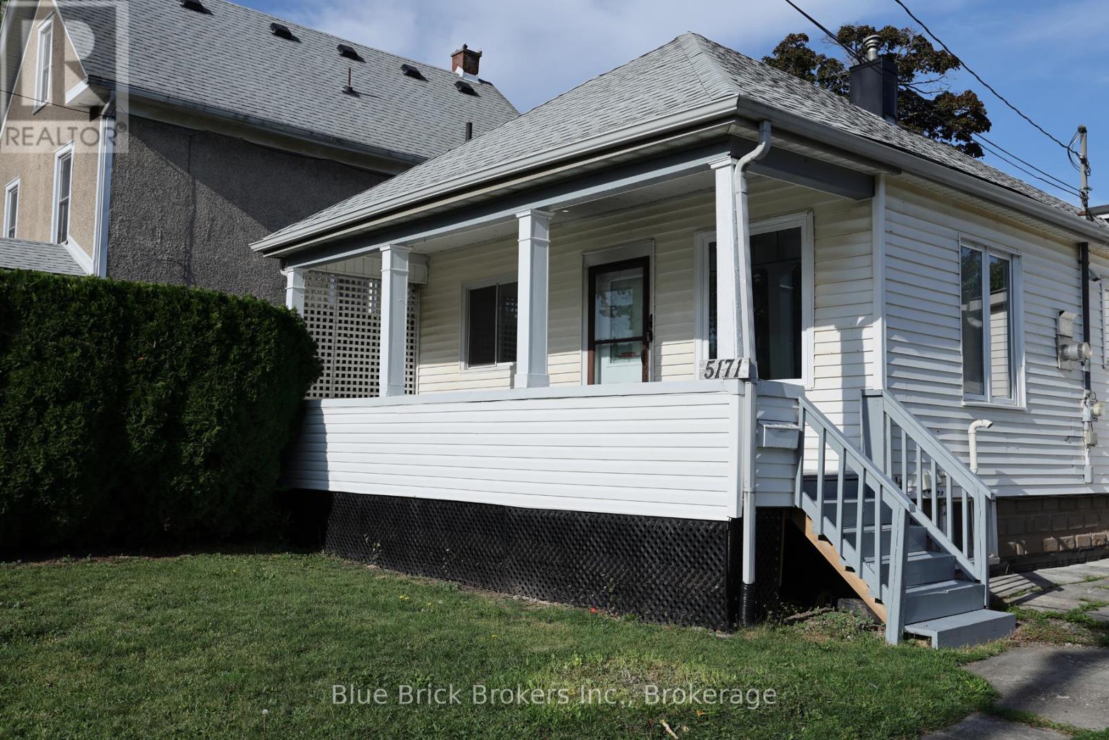 5171 Mcglashan Crescent, Niagara Falls, Ontario  L2E 3X2 - Photo 24 - X12435502