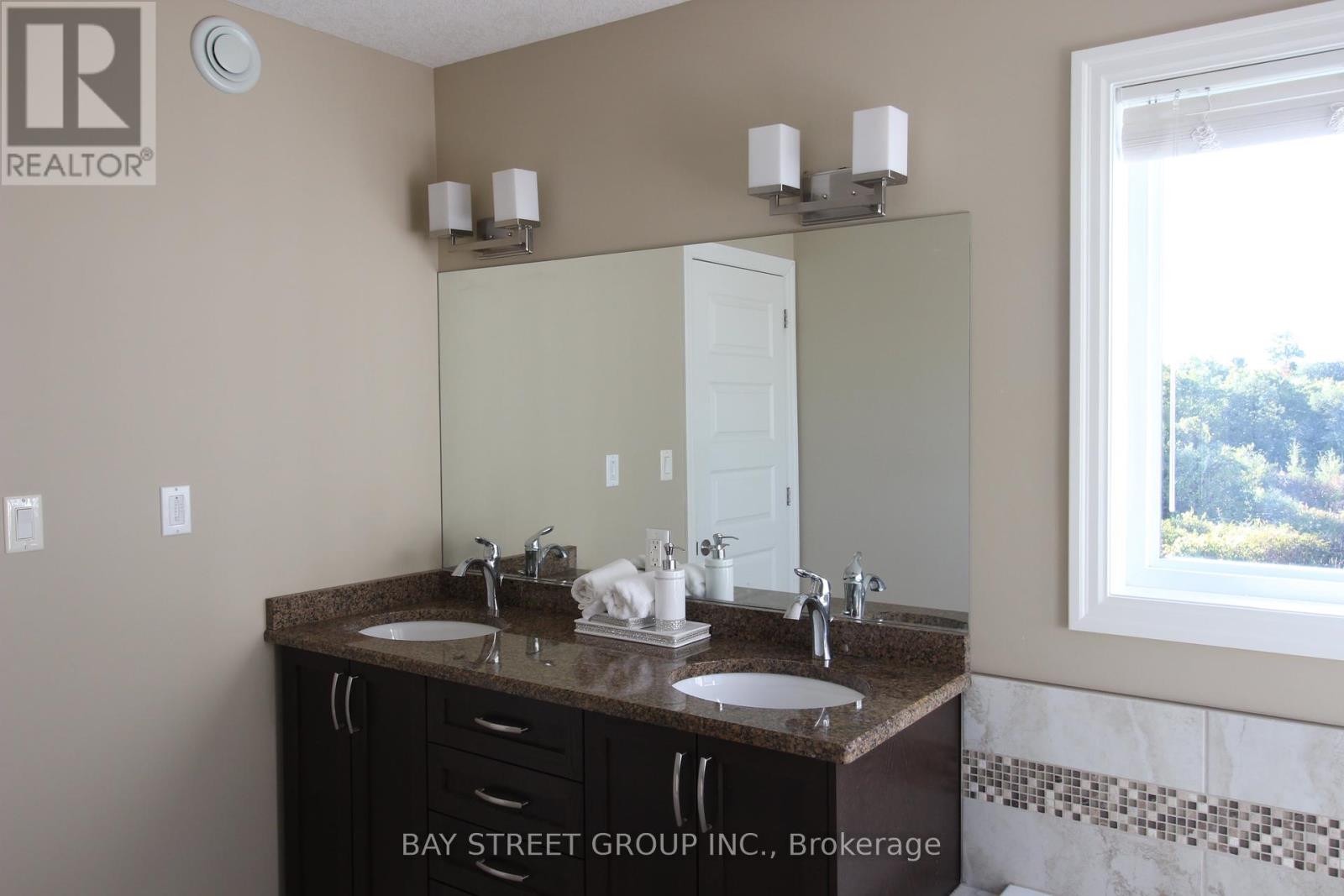 1451 Howlett Circle, London North, Ontario  N5X 0K5 - Photo 30 - X12437030
