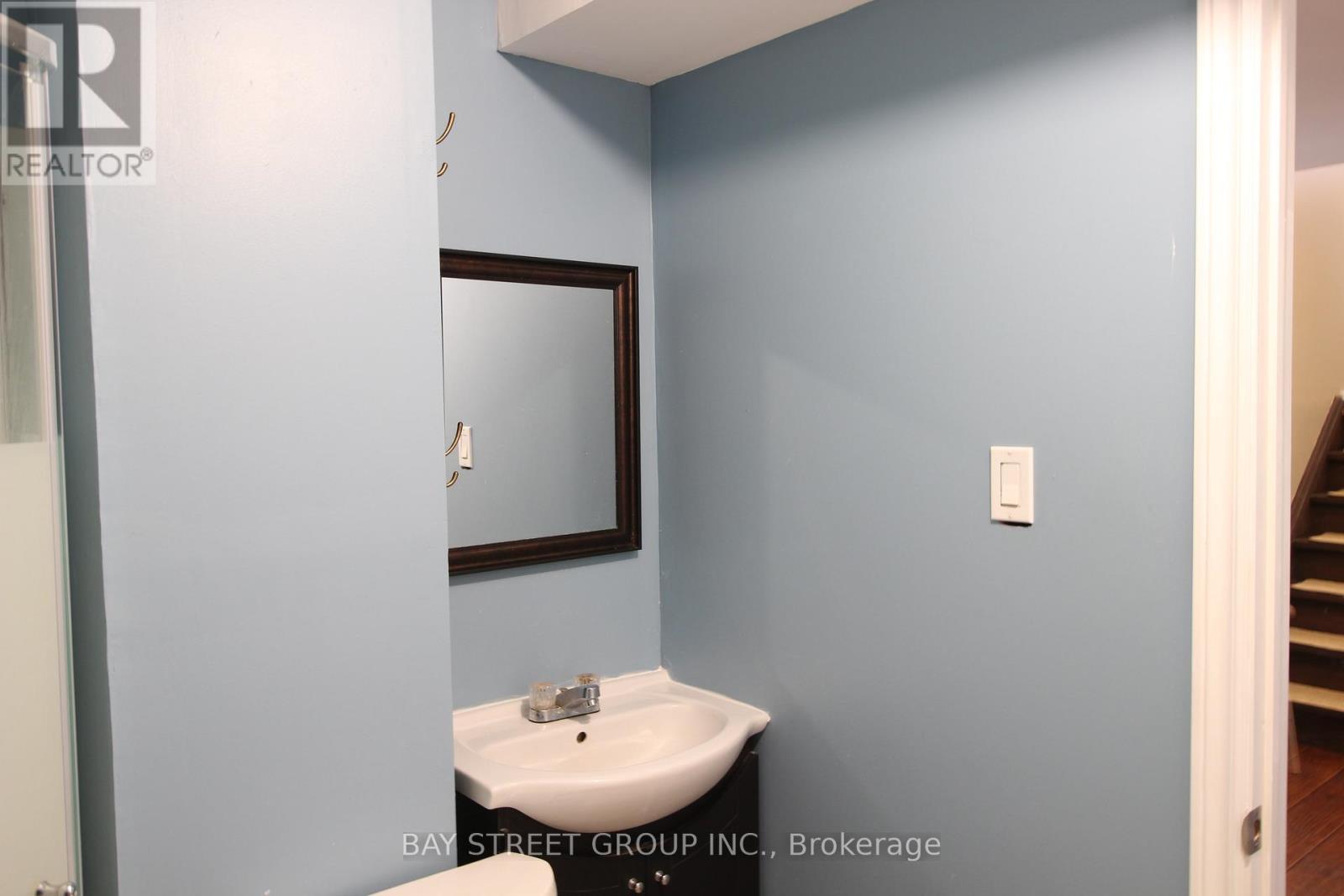 1451 Howlett Circle, London North, Ontario  N5X 0K5 - Photo 42 - X12437030