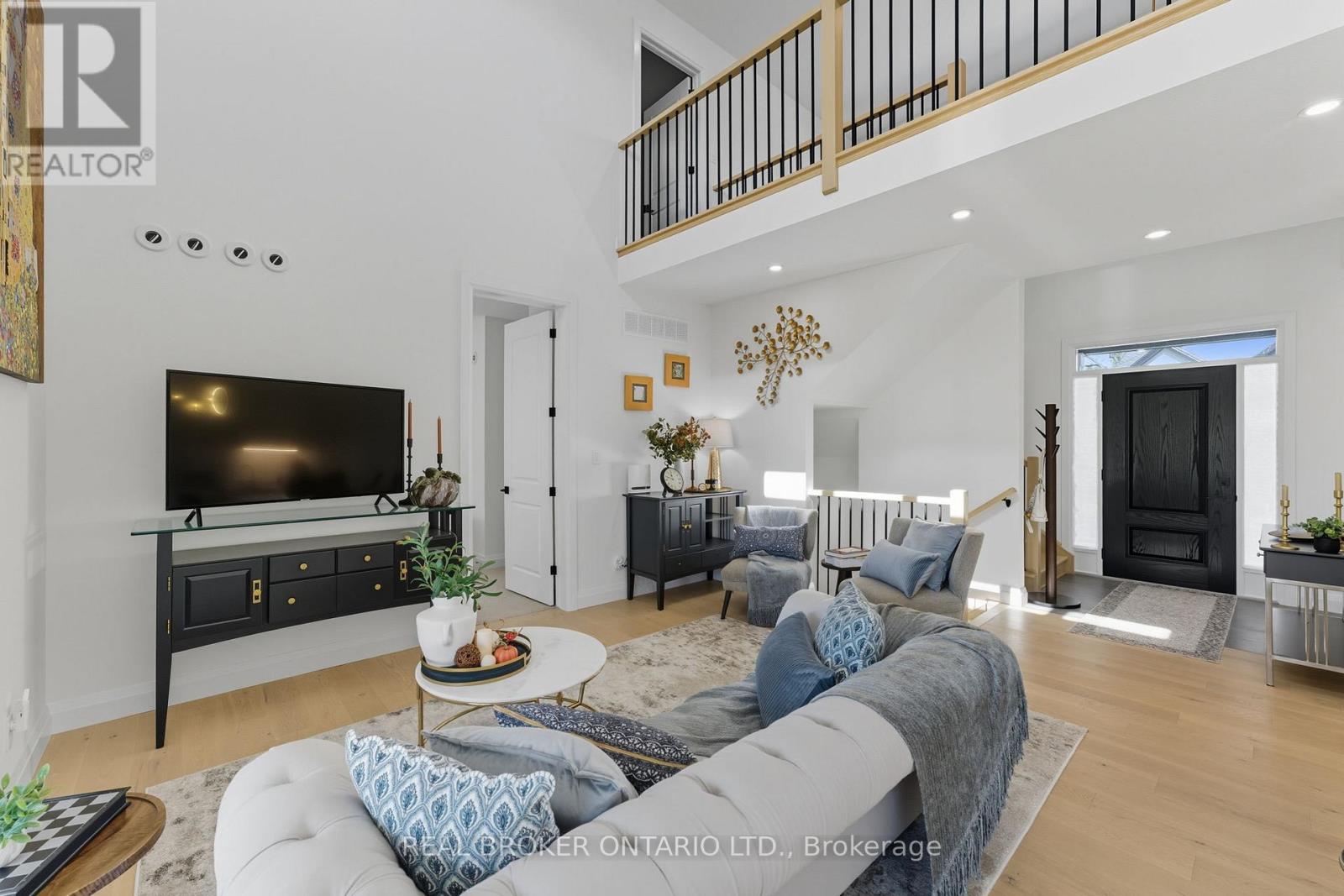 4 - 242 Mount Pleasant Street, Brantford, Ontario  N3T 1V1 - Photo 15 - X12437032