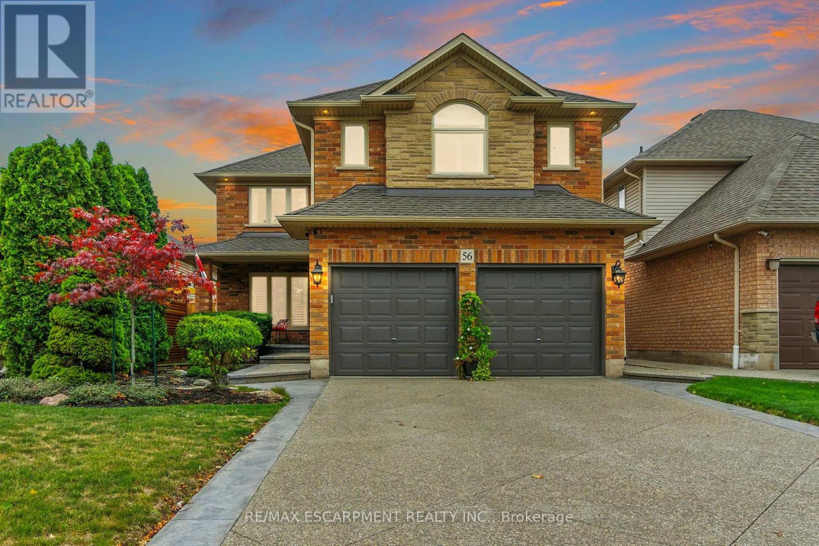 56 SONOMA LANE, Hamilton, Ontario