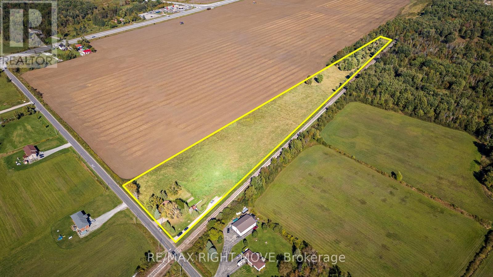 8785 10th Line, Essa, Ontario  L4M 4S4 - Photo 14 - N12435579