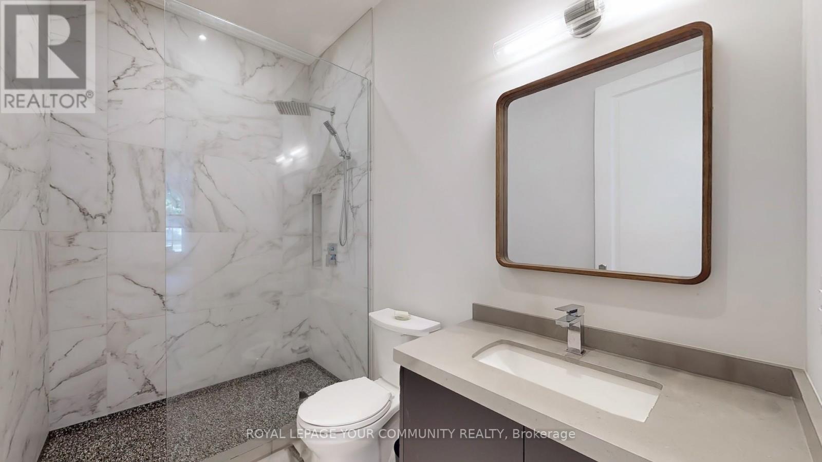 42 Somerville Street, Whitchurch-Stouffville, Ontario  L4A 1G6 - Photo 14 - N12436986