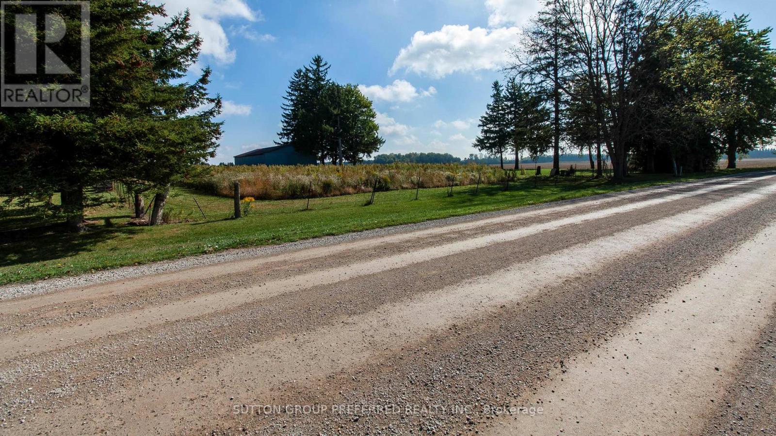21656 Heritage Road, Thames Centre, Ontario  N0M 2P0 - Photo 16 - X12352640