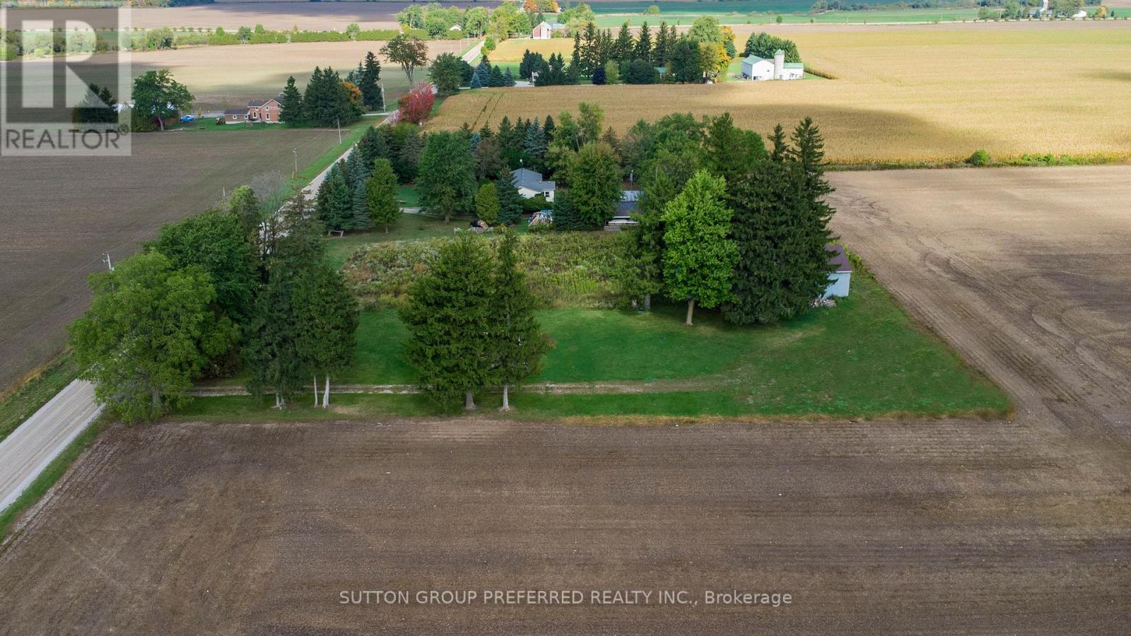 21656 Heritage Road, Thames Centre, Ontario  N0M 2P0 - Photo 3 - X12352640