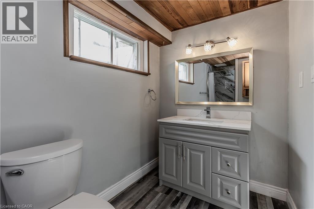2458 Martin Court, Burlington, Ontario  L7P 2V2 - Photo 38 - 40775081