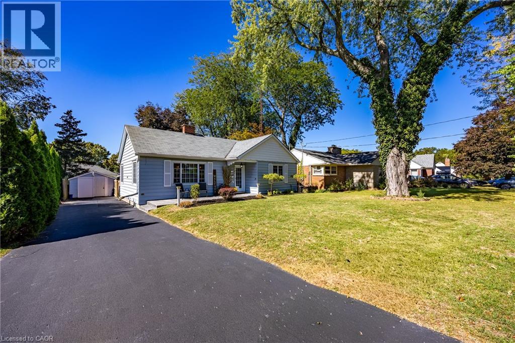 30 GIBSON Drive, Simcoe, Ontario