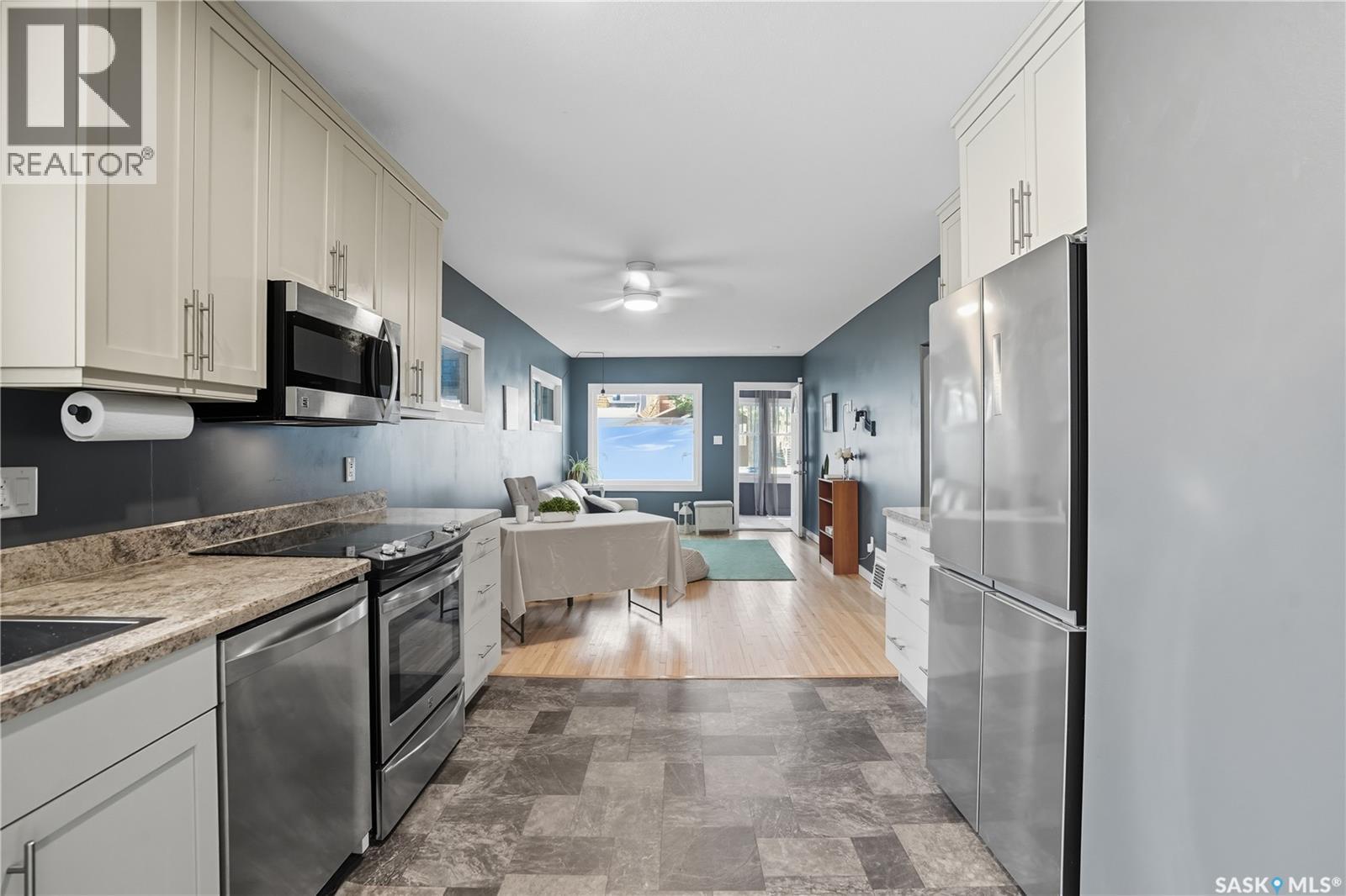 2247 Montreal Street, Regina, Saskatchewan  S4P 1L7 - Photo 14 - SK019660