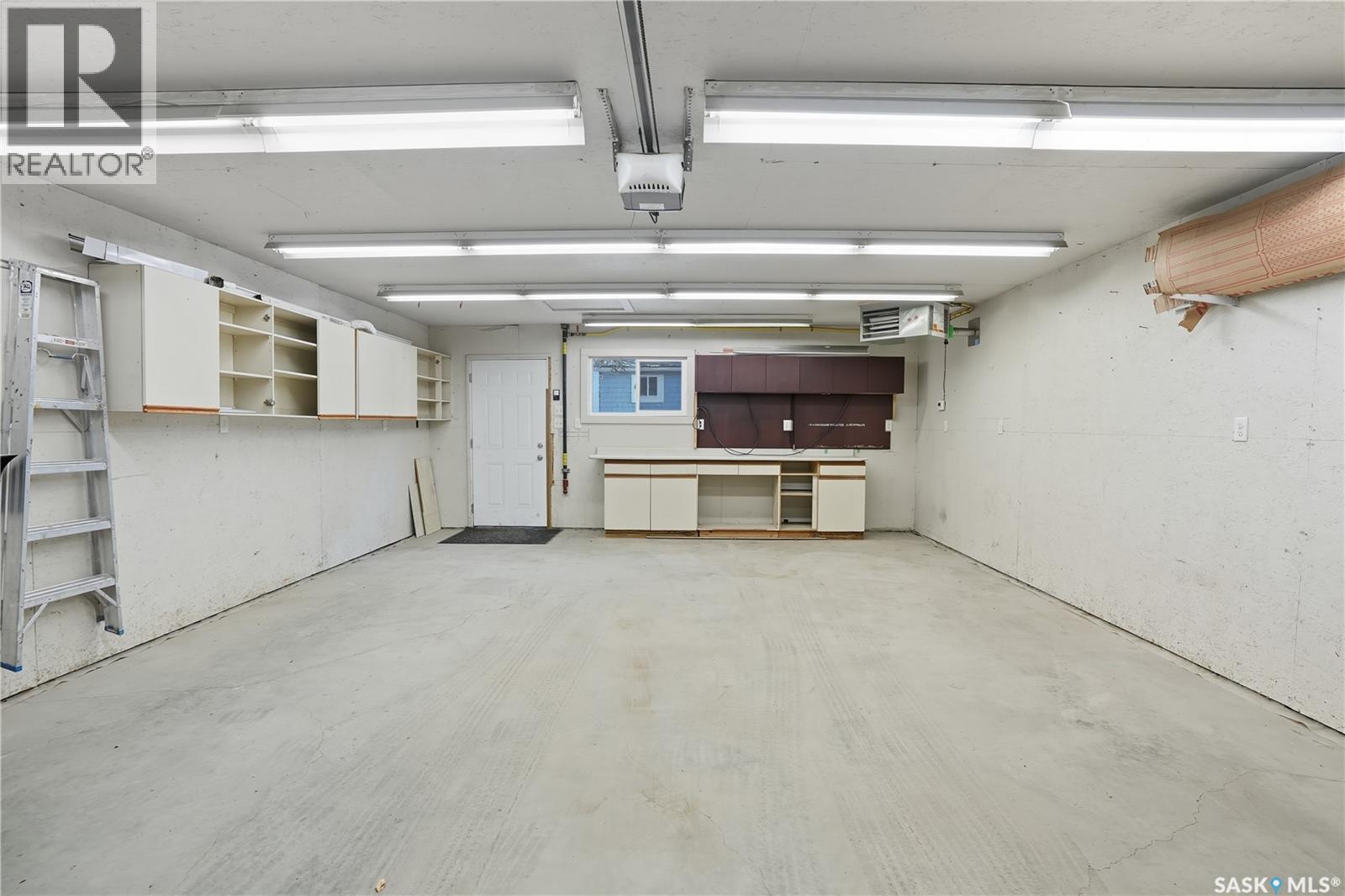 2247 Montreal Street, Regina, Saskatchewan  S4P 1L7 - Photo 39 - SK019660