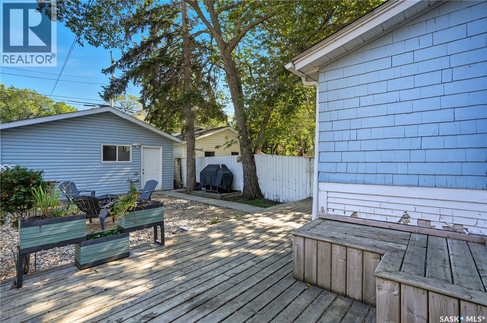 2247 Montreal Street, Regina, Saskatchewan  S4P 1L7 - Photo 36 - SK019660