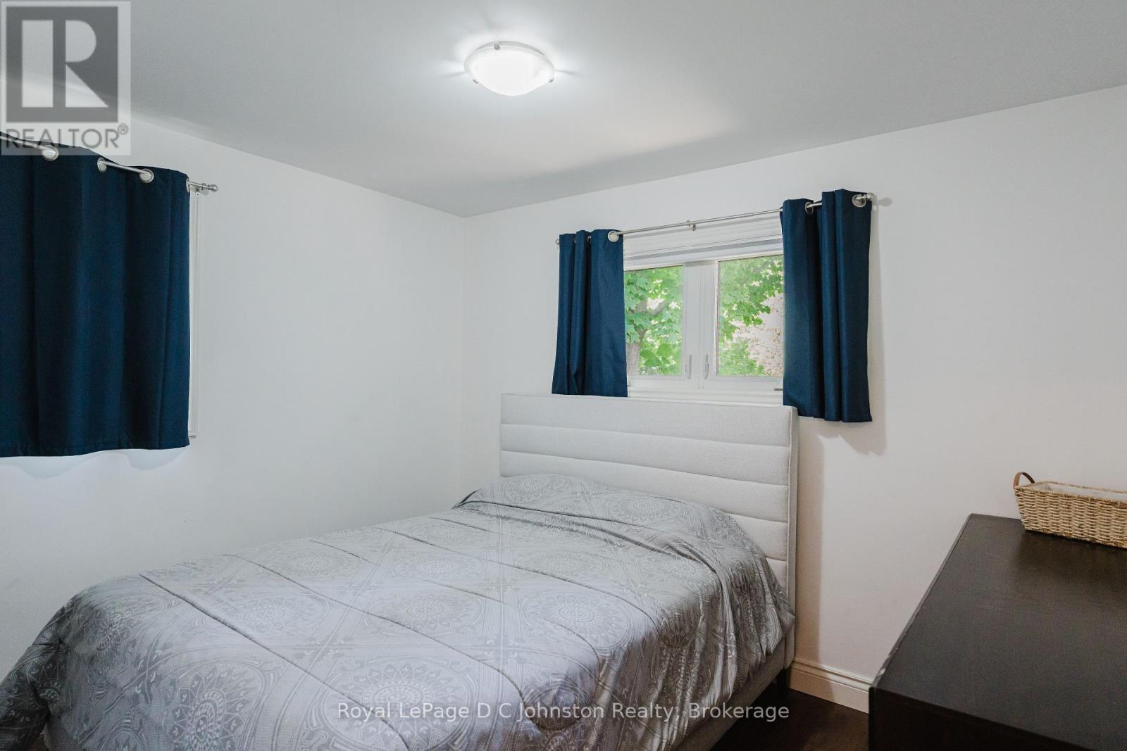 623 Louis Street, Saugeen Shores, Ontario  N0H 2C0 - Photo 23 - X12437368