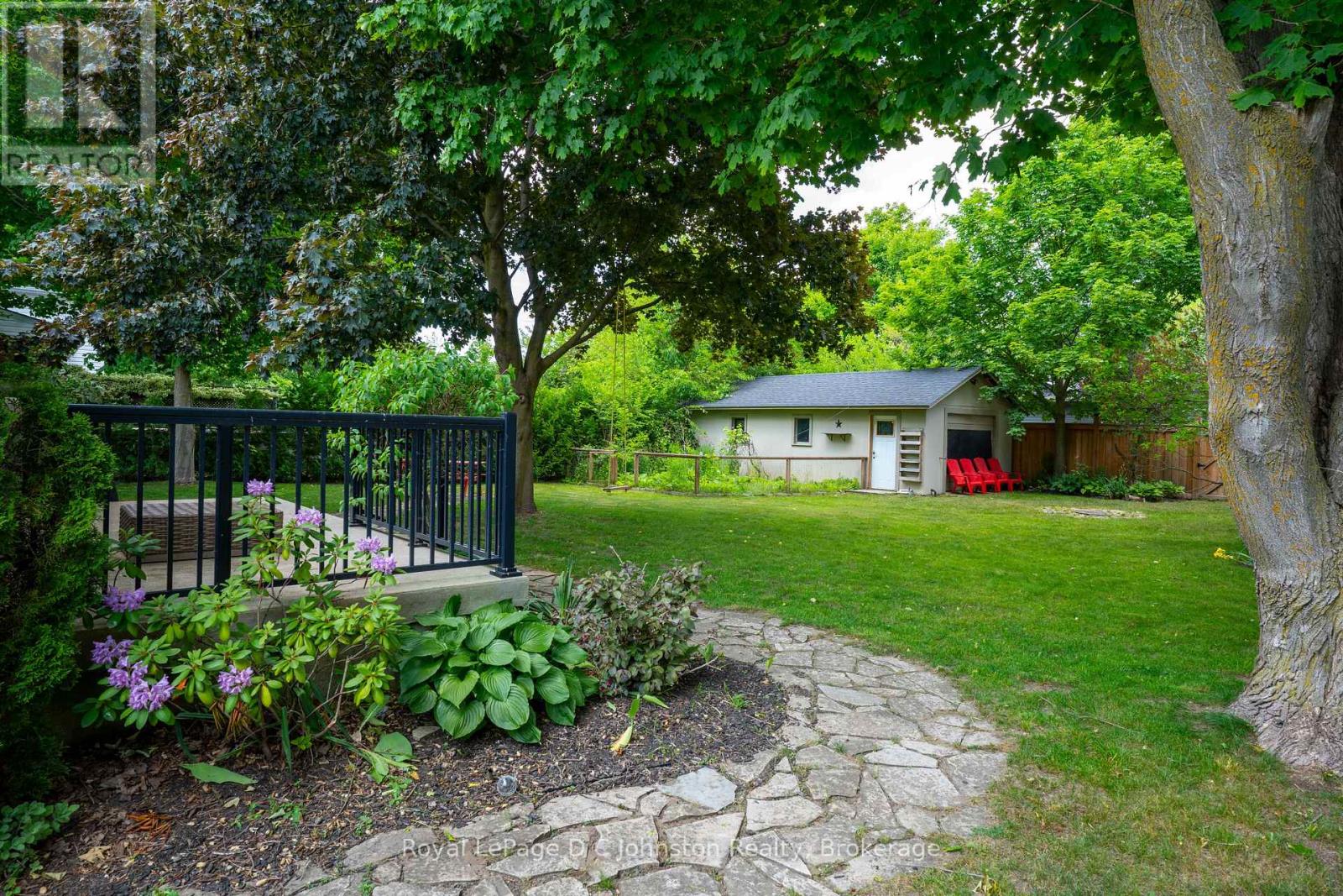 623 Louis Street, Saugeen Shores, Ontario  N0H 2C0 - Photo 39 - X12437368