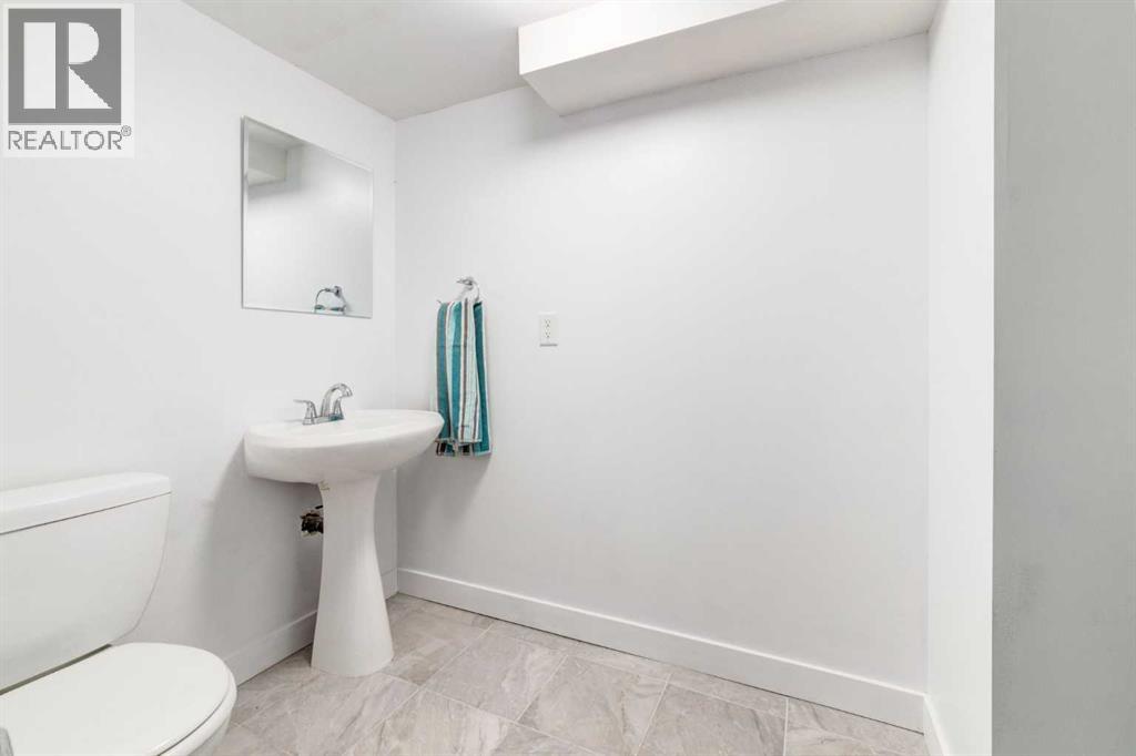 11011 Oakfield Drive Sw, Calgary, Alberta  T2W 3H3 - Photo 28 - A2257351