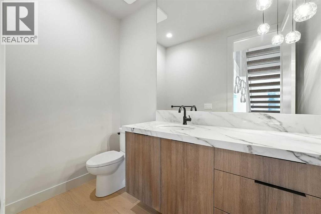 5 Mystic Ridge Way Sw, Calgary, Alberta  T3H 1S7 - Photo 21 - A2258528