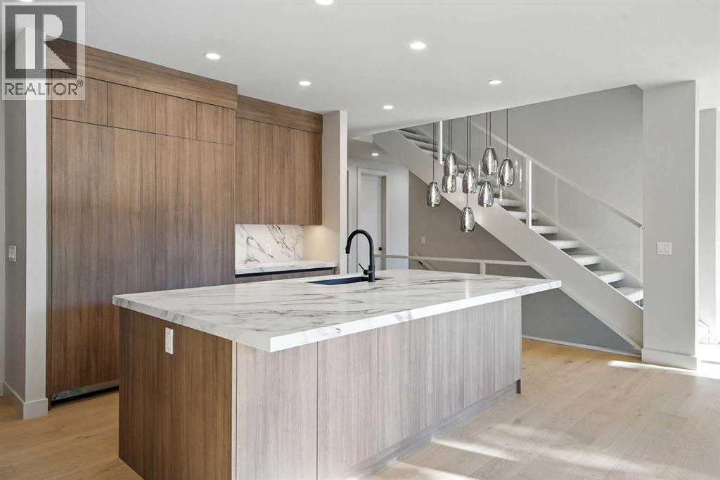 5 Mystic Ridge Way Sw, Calgary, Alberta  T3H 1S7 - Photo 13 - A2258528