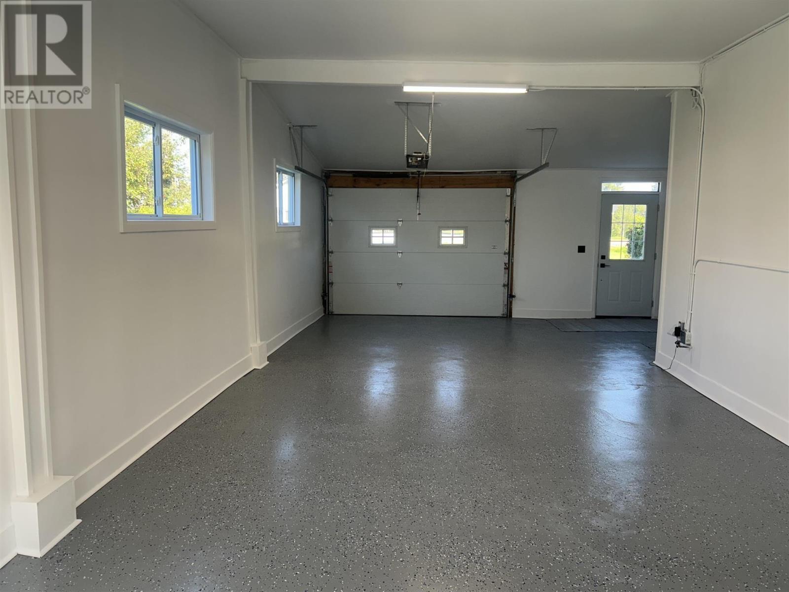 695 Korah Rd, Sault Ste. Marie, Ontario  P6A 5W6 - Photo 4 - SM252832
