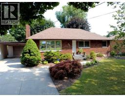 274 TWEEDSMUIR AVENUE East