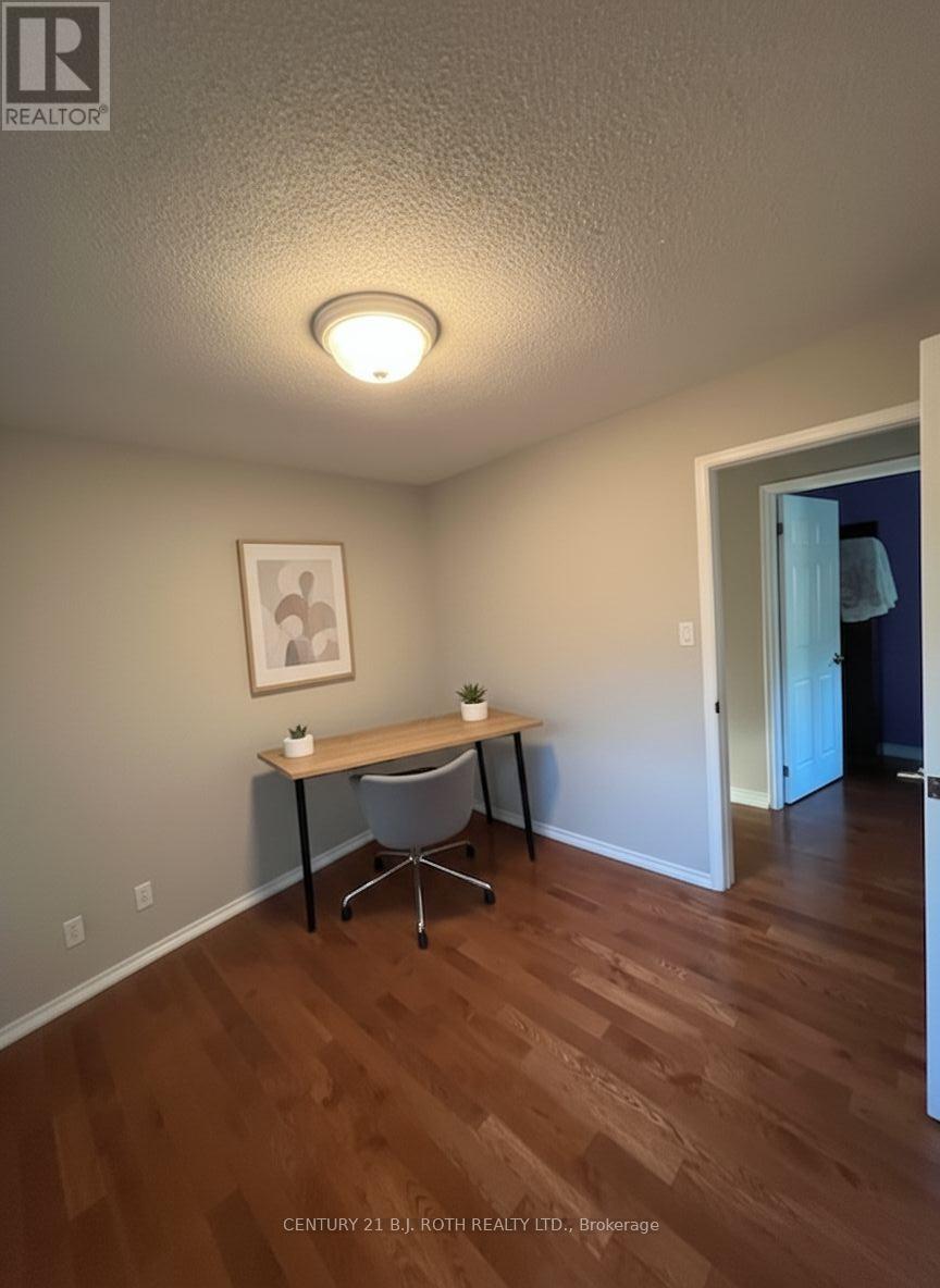 2834 Dempster Avenue, Innisfil, Ontario  L9S 1C2 - Photo 14 - N12424426