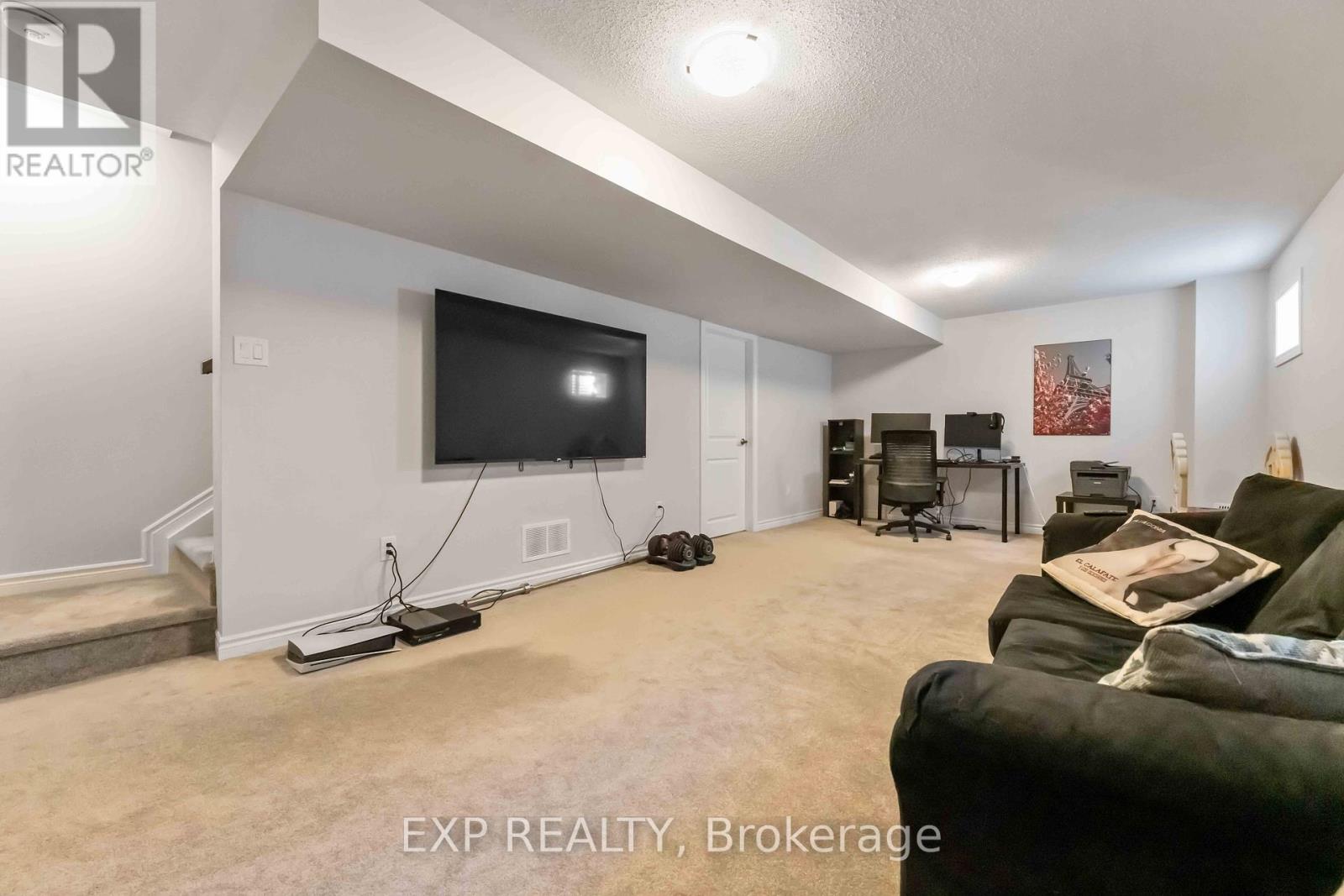 1902 Haiku Street, Ottawa, Ontario  K2J 6W8 - Photo 36 - X12437366