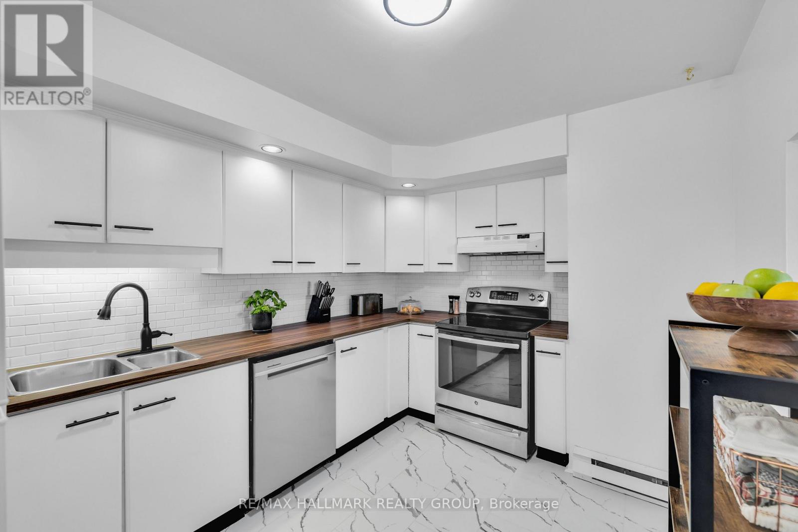 3 - 5 Timberview Way, Ottawa, Ontario  K2H 9M6 - Photo 22 - X12437387