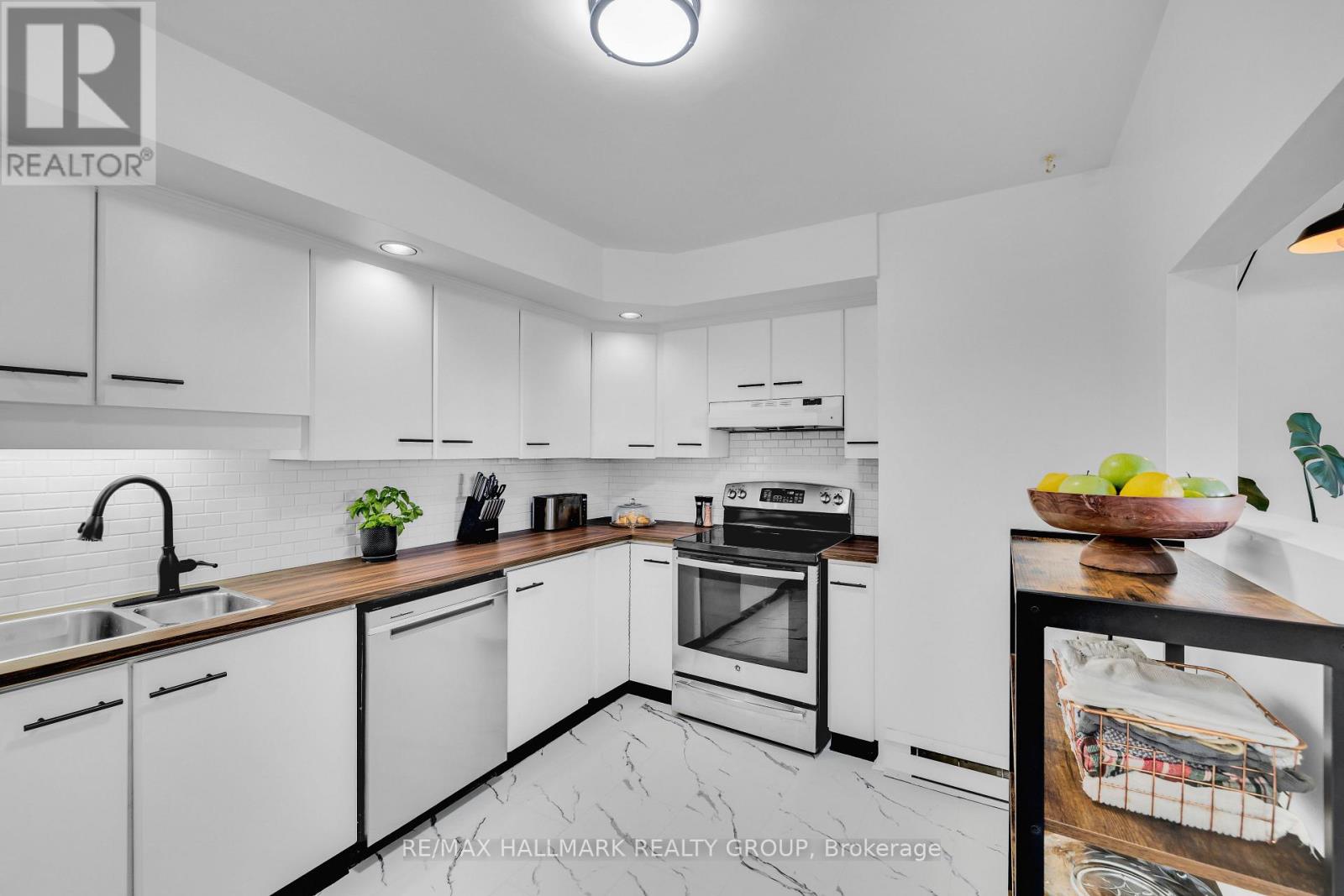 3 - 5 Timberview Way, Ottawa, Ontario  K2H 9M6 - Photo 23 - X12437387