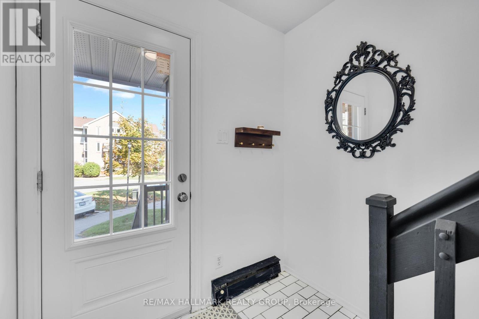3 - 5 Timberview Way, Ottawa, Ontario  K2H 9M6 - Photo 6 - X12437387