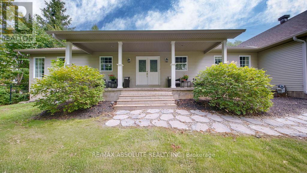 1601 Shauna Crescent, Ottawa, Ontario  K4P 1M8 - Photo 4 - X12437389
