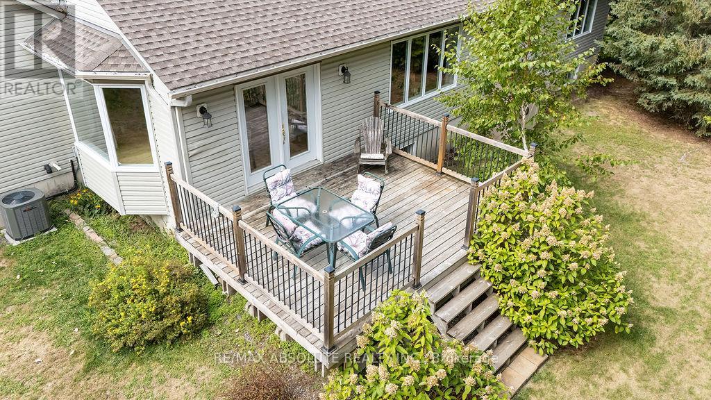 1601 Shauna Crescent, Ottawa, Ontario  K4P 1M8 - Photo 45 - X12437389