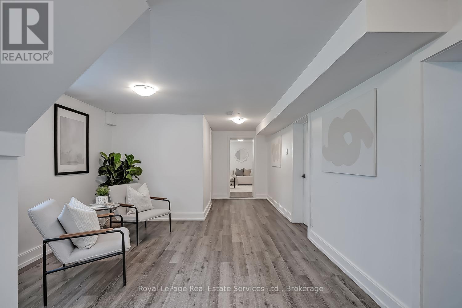 397 Bartos Drive, Oakville, Ontario  L6K 3E5 - Photo 32 - W12437334