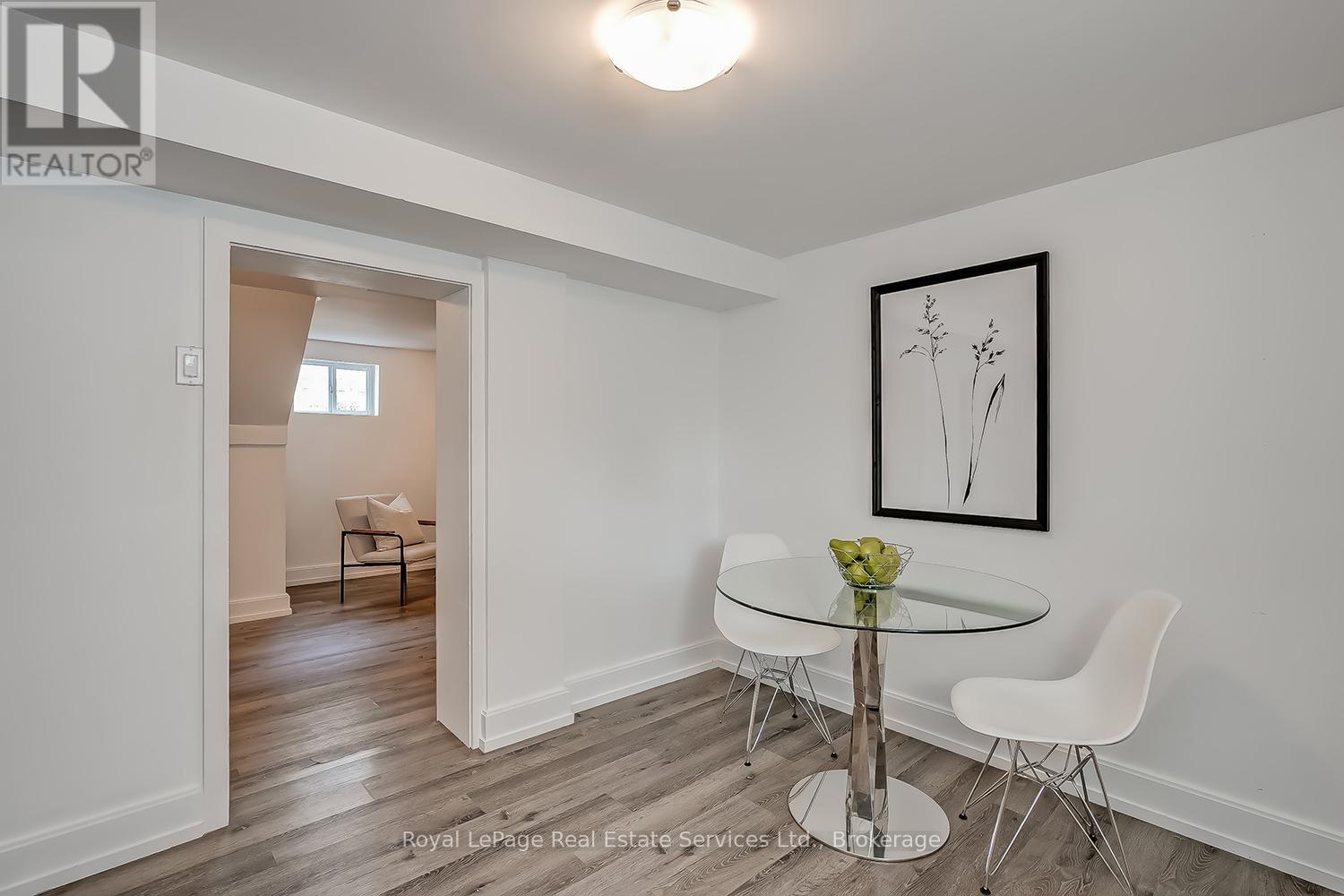 397 Bartos Drive, Oakville, Ontario  L6K 3E5 - Photo 36 - W12437334