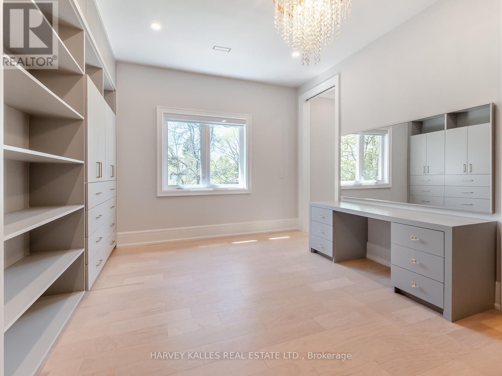 150 Holcolm Road, Toronto, Ontario  M2N 2E2 - Photo 33 - C12429164