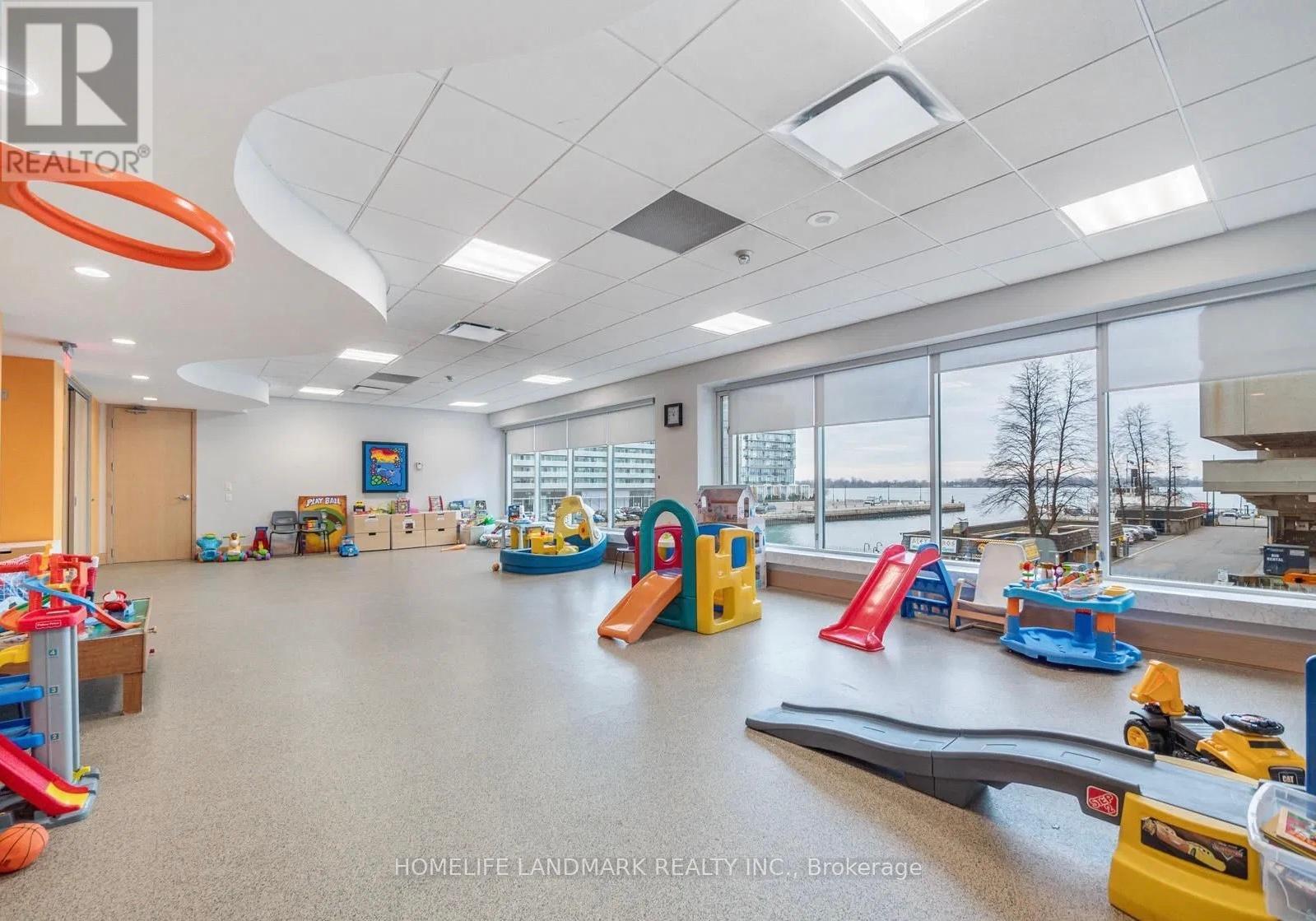 408 - 10 Queens Quay W, Toronto, Ontario  M5J 2R9 - Photo 19 - C12433451