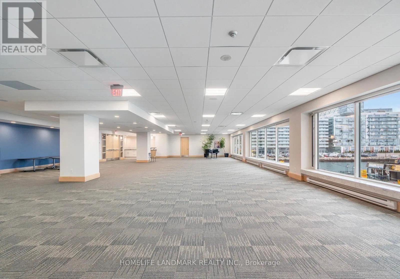 408 - 10 Queens Quay W, Toronto, Ontario  M5J 2R9 - Photo 18 - C12433451