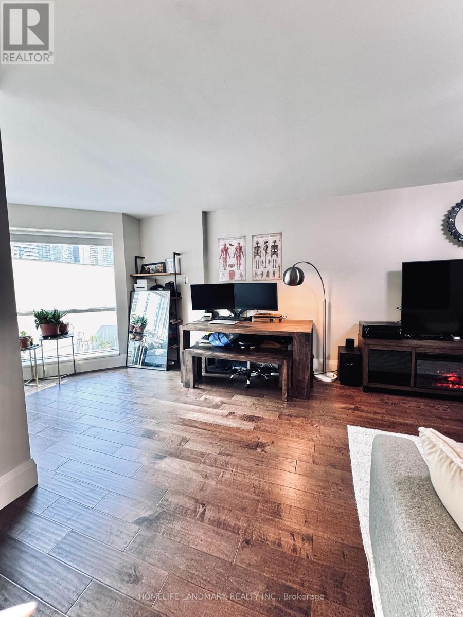408 - 10 Queens Quay W, Toronto, Ontario  M5J 2R9 - Photo 5 - C12433451