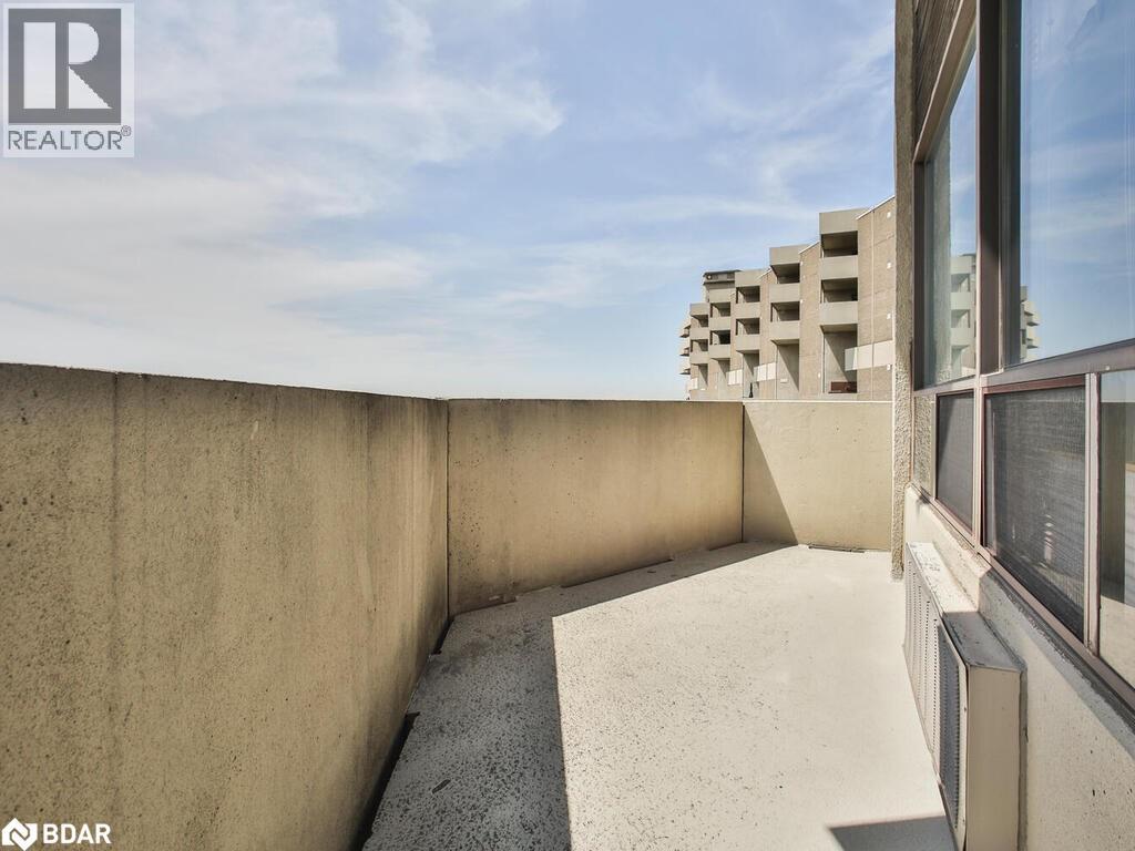 288 Mill Road Unit# F19, Toronto, Ontario  M9C 4X7 - Photo 11 - 40775147
