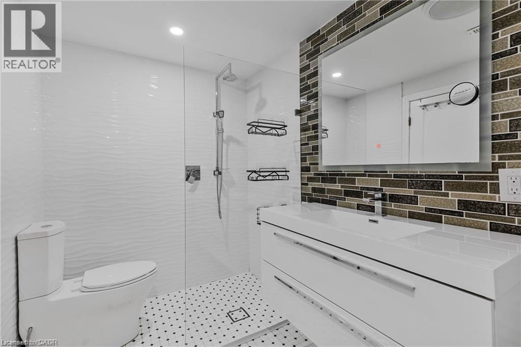 551 Chamberlain Road Unit# Lower, Burlington, Ontario  L7L 2V2 - Photo 14 - 40774995