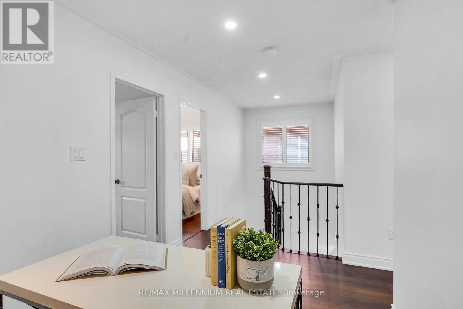 3393 Covent Crescent, Mississauga, Ontario  L5M 7P1 - Photo 24 - W12430530