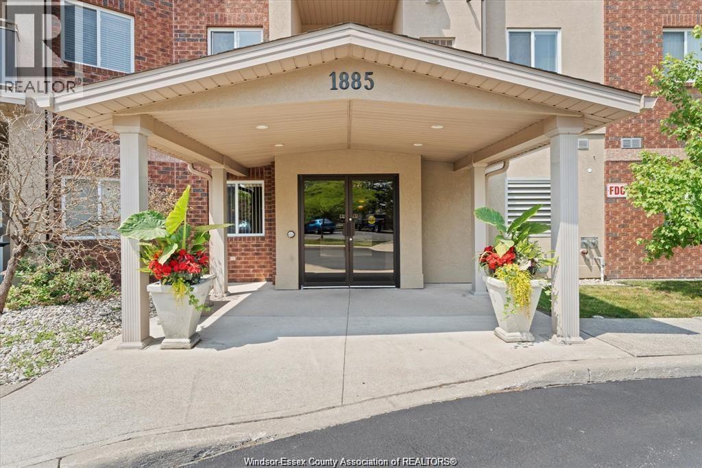 1885 Westview Park Boulevard Unit# 101, Lasalle, Ontario  N9H 2R8 - Photo 2 - 25024954
